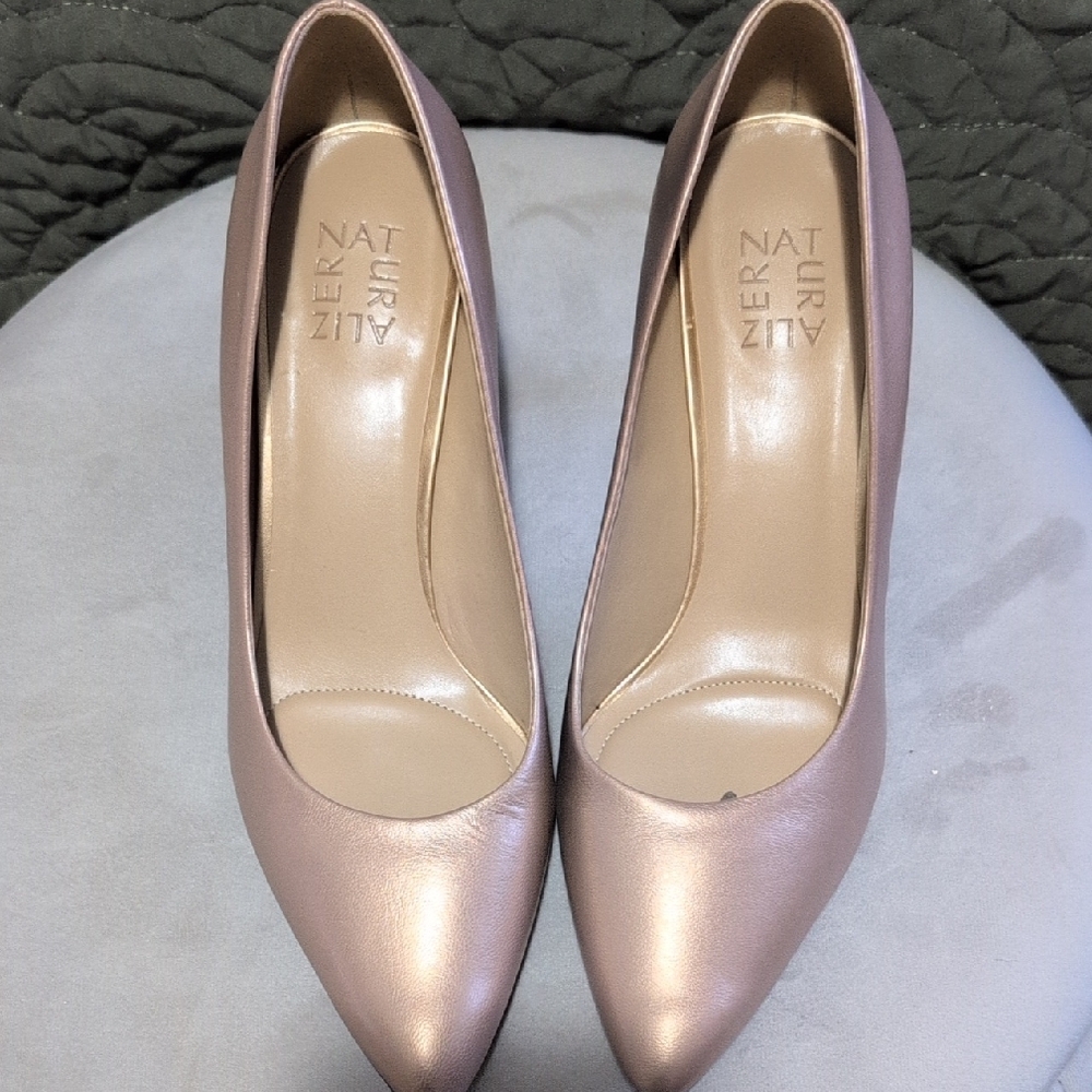 Naturalizer Metallic Rose Heels
